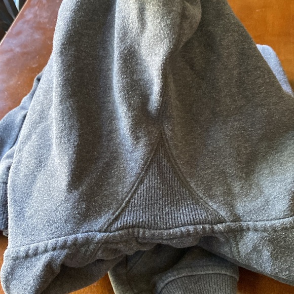 Nike hoodie size L (12/14). Approximately 22 inches long - Picture 9 of 10